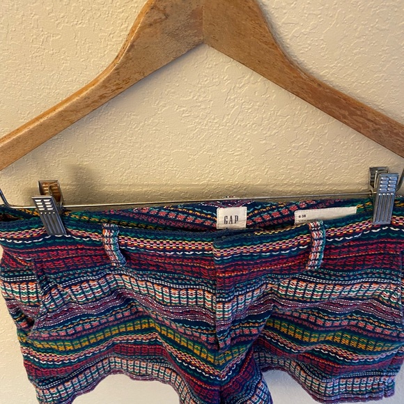 Gap Multi-Colored Woven Shorts - Picture 4 of 7